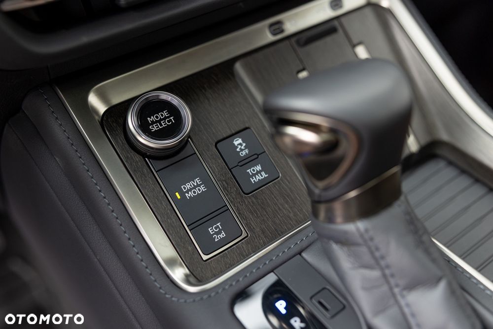 Lexus GX - 28