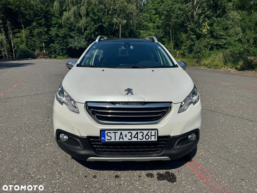 Peugeot 2008 1.2 Pure Tech Allure S&S - 9