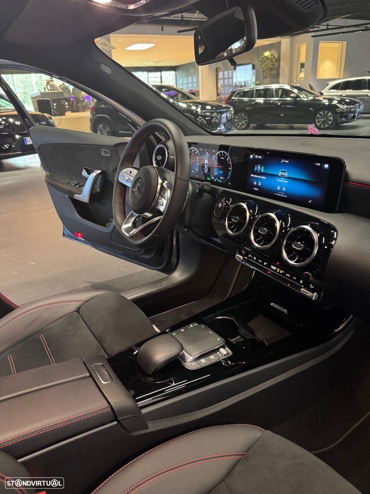 Mercedes-Benz A 250 e AMG Line - 5