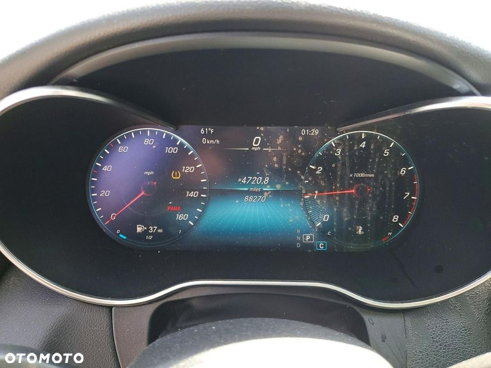 Mercedes-Benz Klasa C 300 4Matic 9G-TRONIC AMG Line - 9