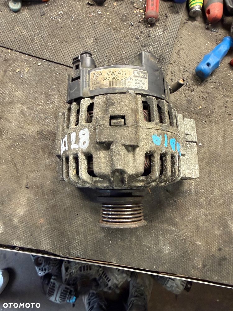 ALTERNATOR VOLKWAGEN AUDI SEAT SKODA  90A 028903028D - 2