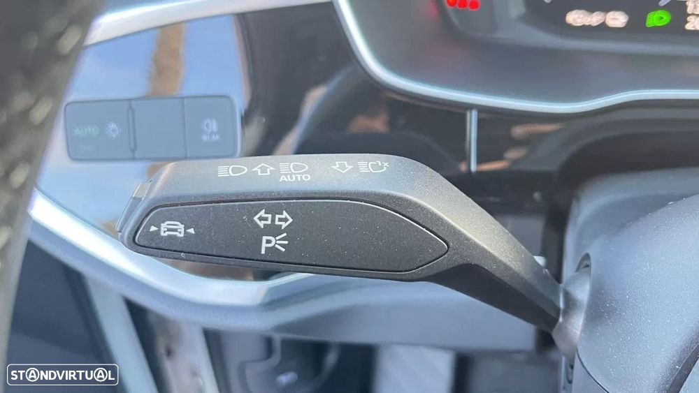 Audi Q3 Sportback 45 TFSIe S tronic - 33