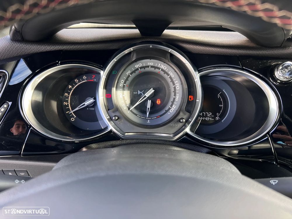 DS DS3 PureTech 110 Start & Stop SoChic - 18