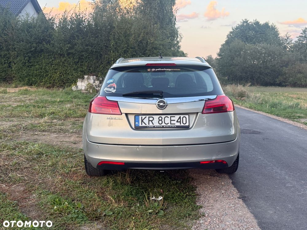 Opel Insignia 1.8 - 4