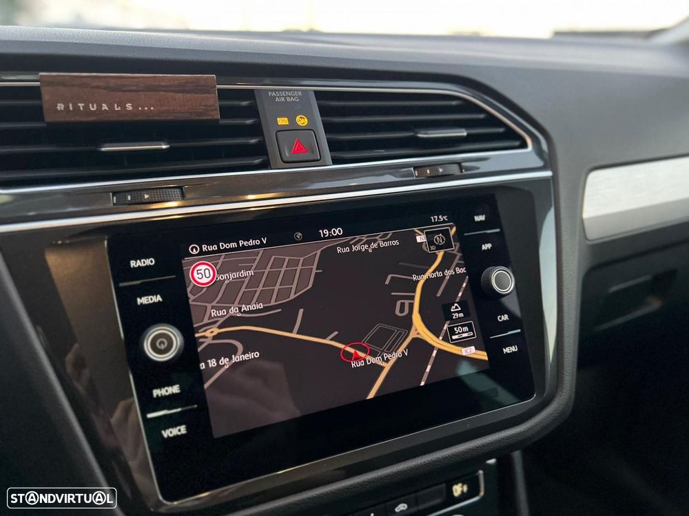 VW Tiguan 1.6 TDI Confortline - 9