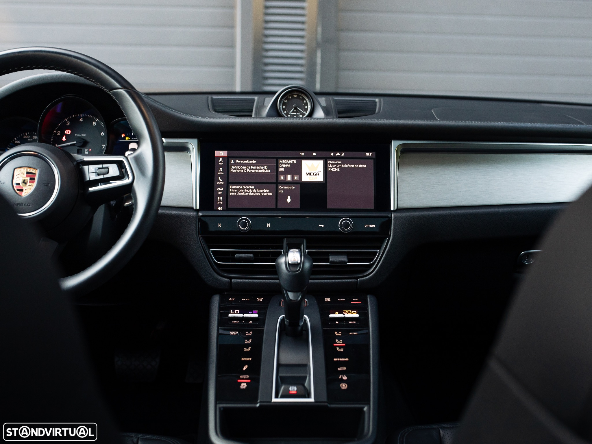 Porsche Macan Standard - 31