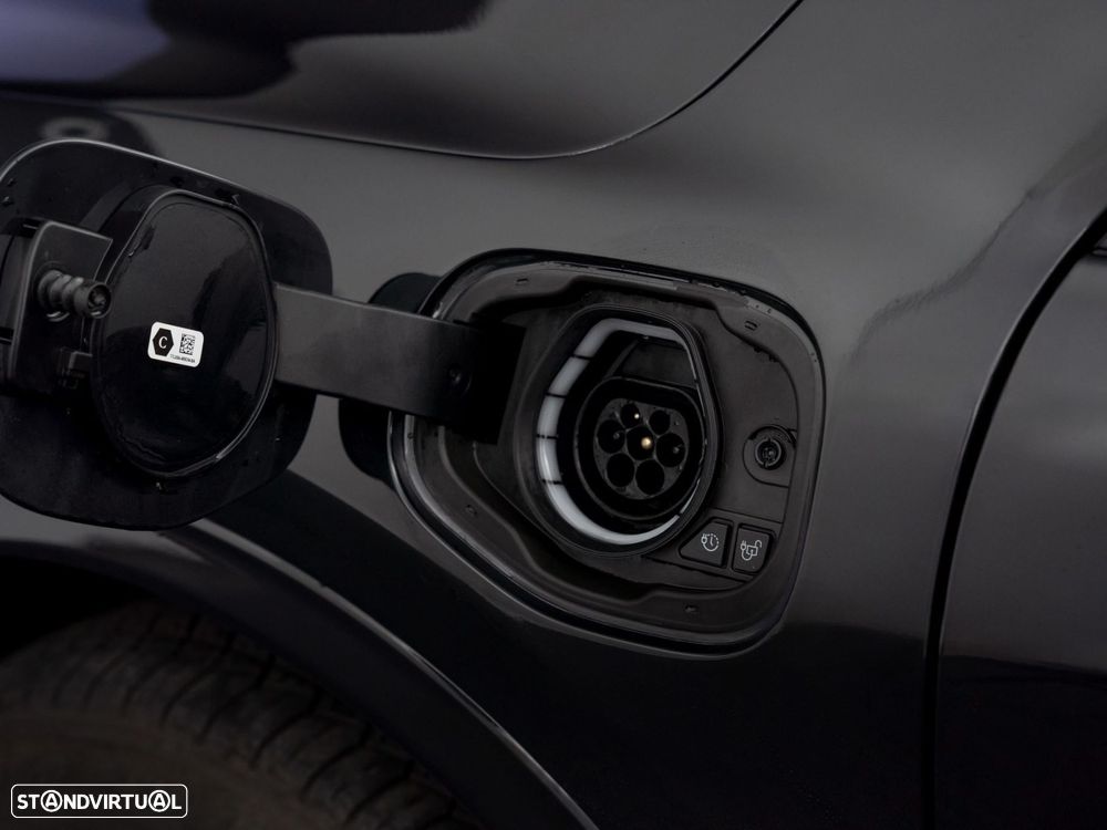 Ford Kuga 2.5 PHEV ST-Line X - 14