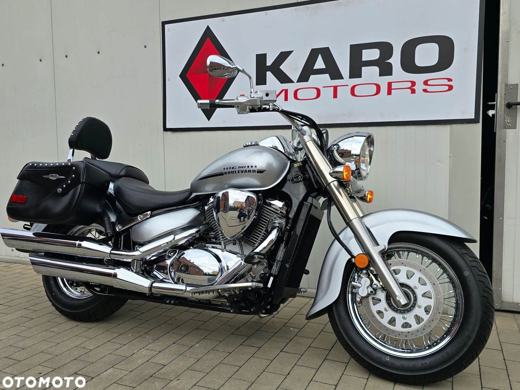 Suzuki VL 800 Volusia - Boulevard C50 - 1
