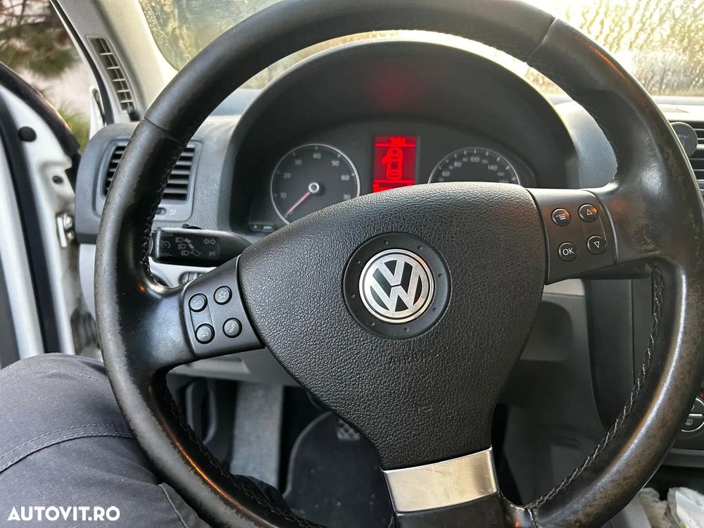 Volkswagen Jetta 1.6 Comfortline - 6