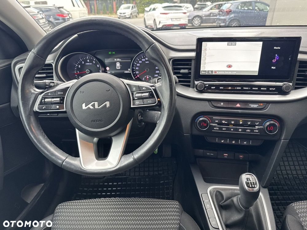 Kia XCeed 1.5 T-GDI M - 19