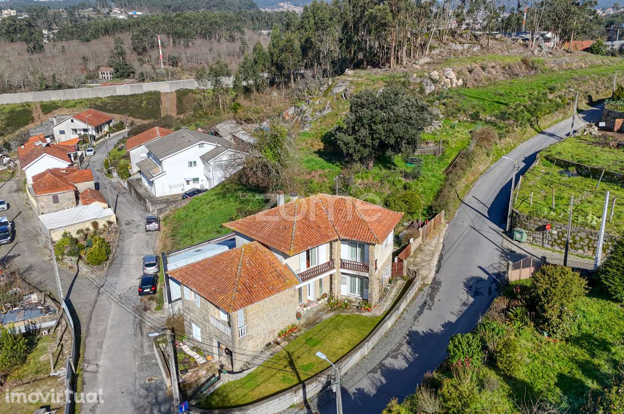 Moradia T3 em Modelos Paços de Ferreira - Grande imagem: 3/42