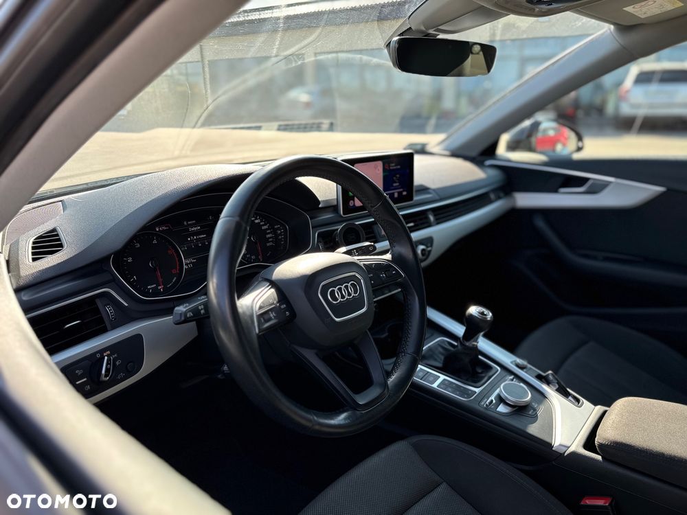 Audi A4 Avant 2.0 TDI - 11