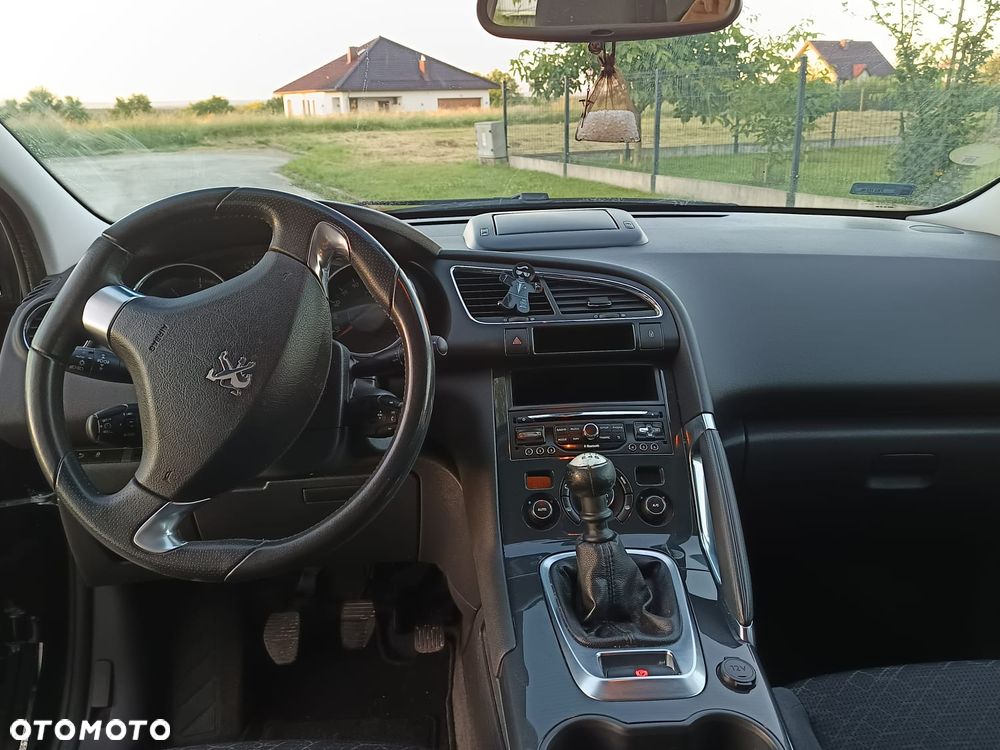 Peugeot 3008 1.6 HDi Style - 3