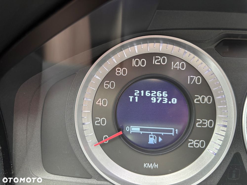 Volvo S60 D3 Geartronic Momentum - 10