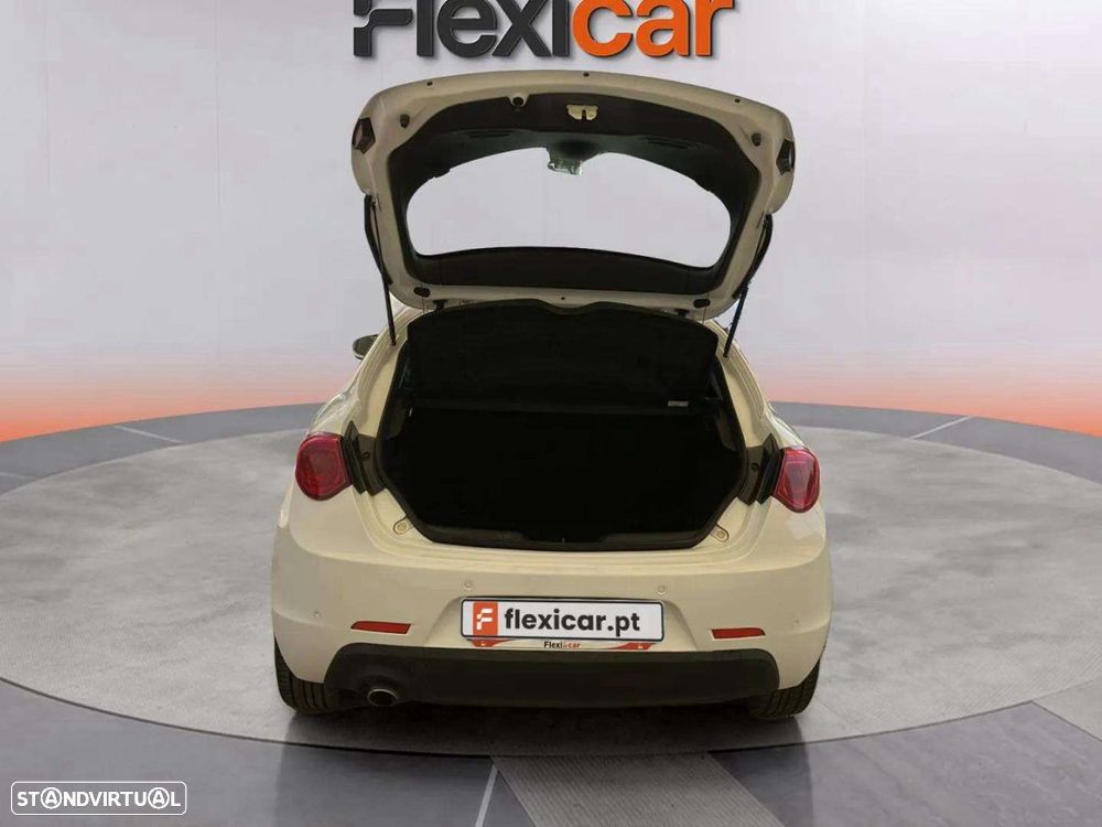 Alfa Romeo Giulietta 1.6 JTDm Sport - 9