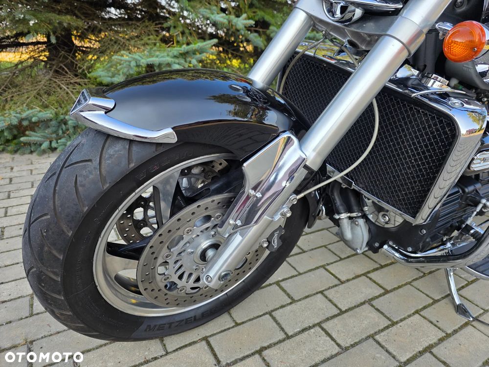Triumph Rocket - 16