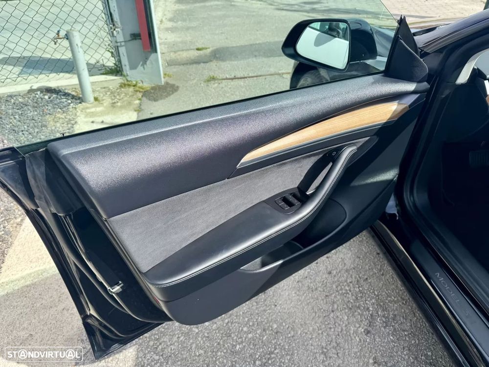 Tesla Model 3 Standard Range Plus RWD - 8