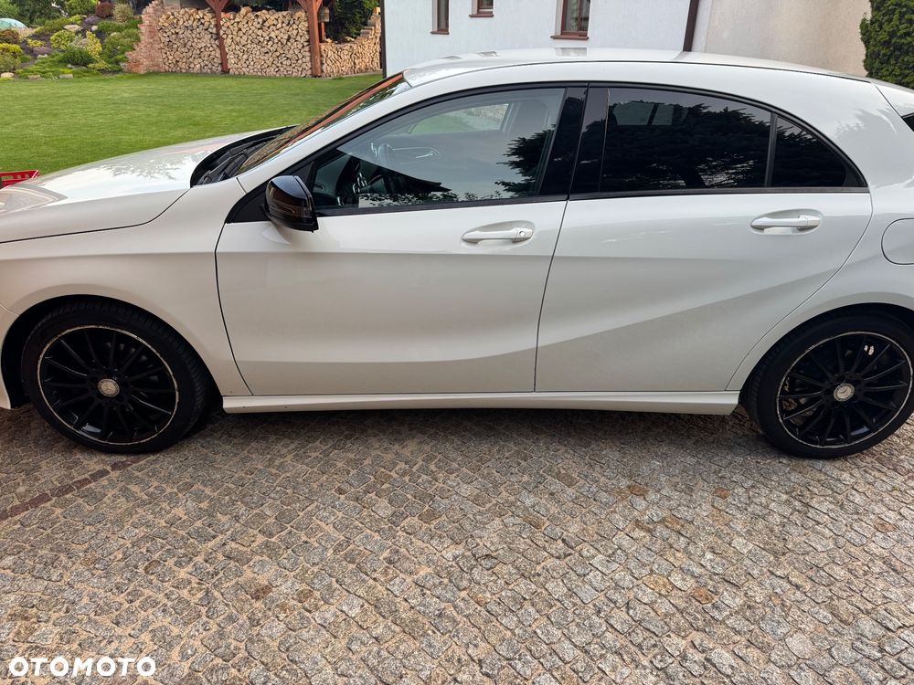 Mercedes-Benz Klasa A 200 7G-DCT - 11
