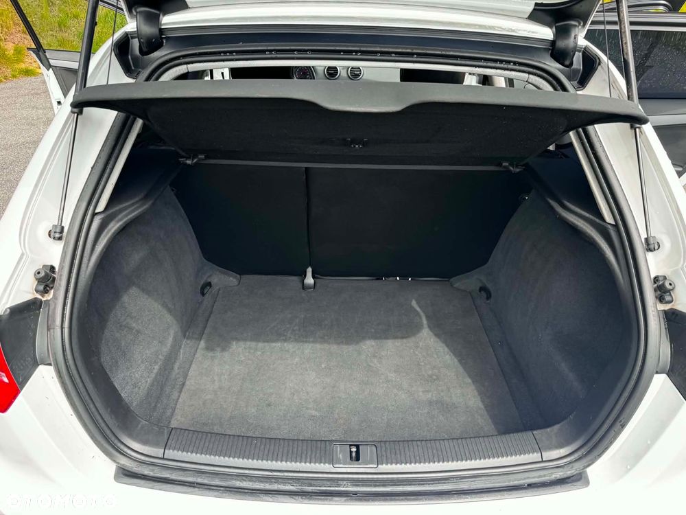 Audi A3 Sportback 1.6 TDI Attraction - 13