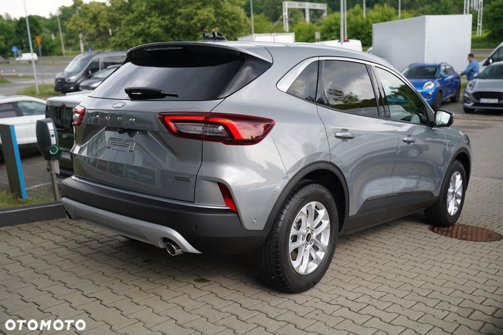 Ford Kuga 2.5 FHEV FWD Titanium - 4