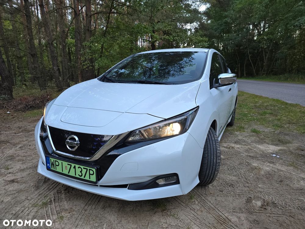 Nissan Leaf 39 kWh Acenta - 1