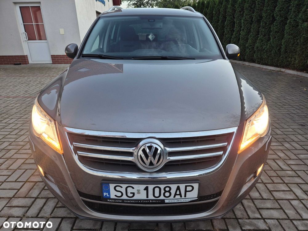 Volkswagen Tiguan - 5