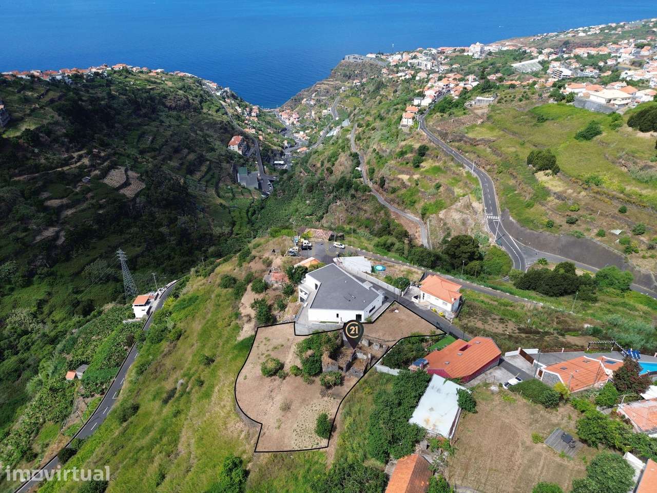 Terreno com Vista Mar em Zona Privilegiada - Calheta - Grande imagem: 3/16