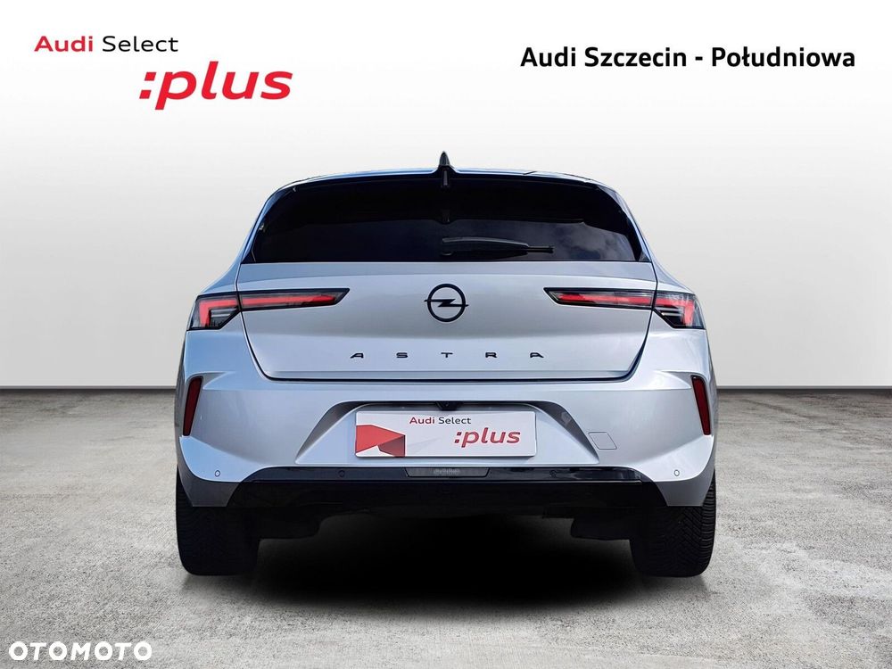 Opel Astra 2023 photo 4