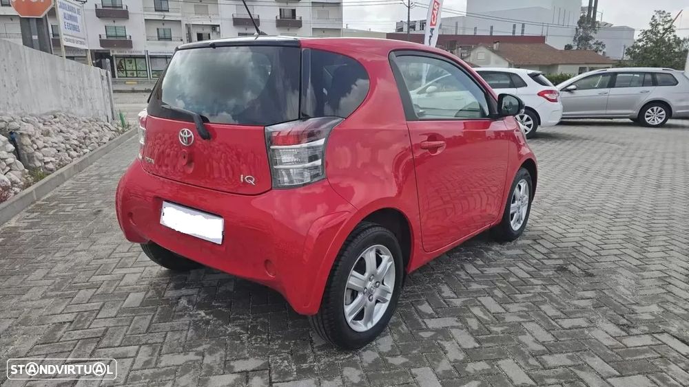 Toyota iQ 1.0 - 18