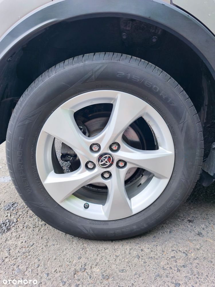 Toyota C-HR 1.2 T Premium - 17