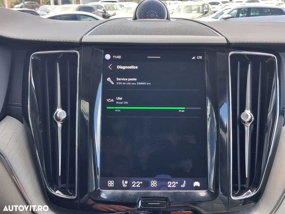 Volvo XC 60 T8 AWD AT PHEV Ultra Bright - 29