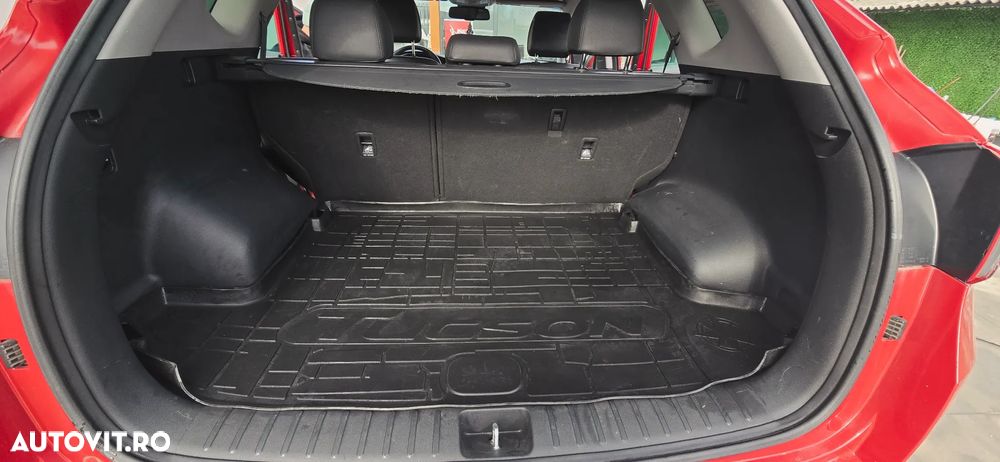 Hyundai Tucson 2.0 CRDI 4WD 6AT Luxury Pack+ - 34