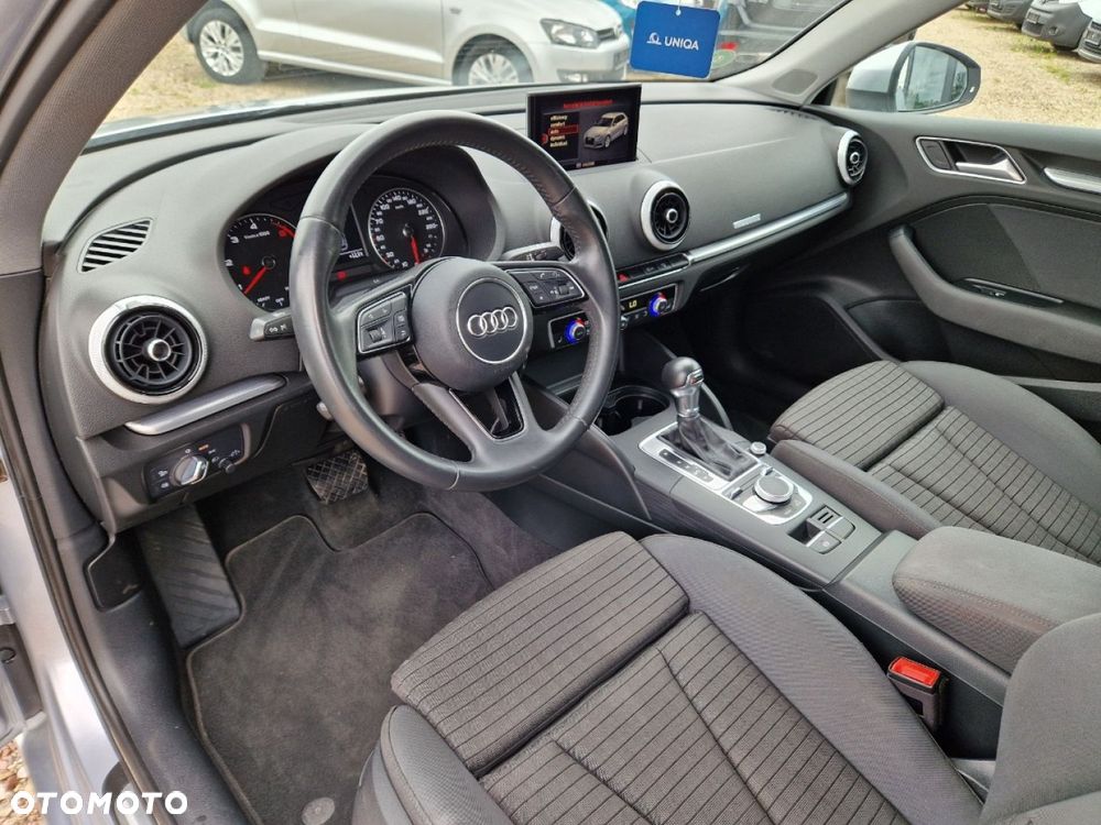 Audi A3 Sportback 2.0 TDI S tronic - 6