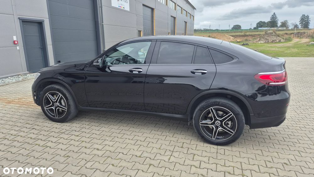 Mercedes-Benz GLC 300 de 4Matic 9G-TRONIC AMG Line - 12