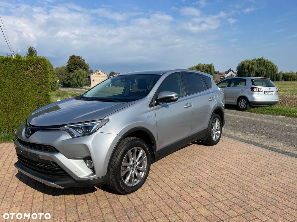 Toyota RAV4 - 2