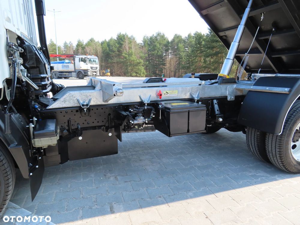 Iveco DAILY 50C15 Final Edition 3.0 L 150 KM Wywrotka Kiper Wywrot x 3 Str. 3658 mm Długi WYSOKIE BURTY 600 MM Renomowanej Firmy RomCar HAK 3500 Kg 20 Tys Km Przeb. Rozstaw Osi 2750 mm WZMACNIANY GWARANCJA FABRYCZNA Stan Auta JAK NOWY GOTOWY DOSTĘPNY POLECAM - 8
