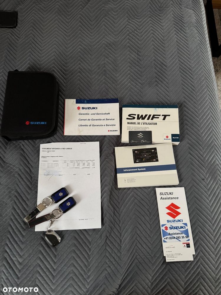 Suzuki Swift 1.2 SHVS Premium Plus - 35