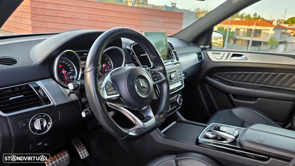 Mercedes-Benz GLS 350 d 4Matic 9G-TRONIC AMG Line - 7
