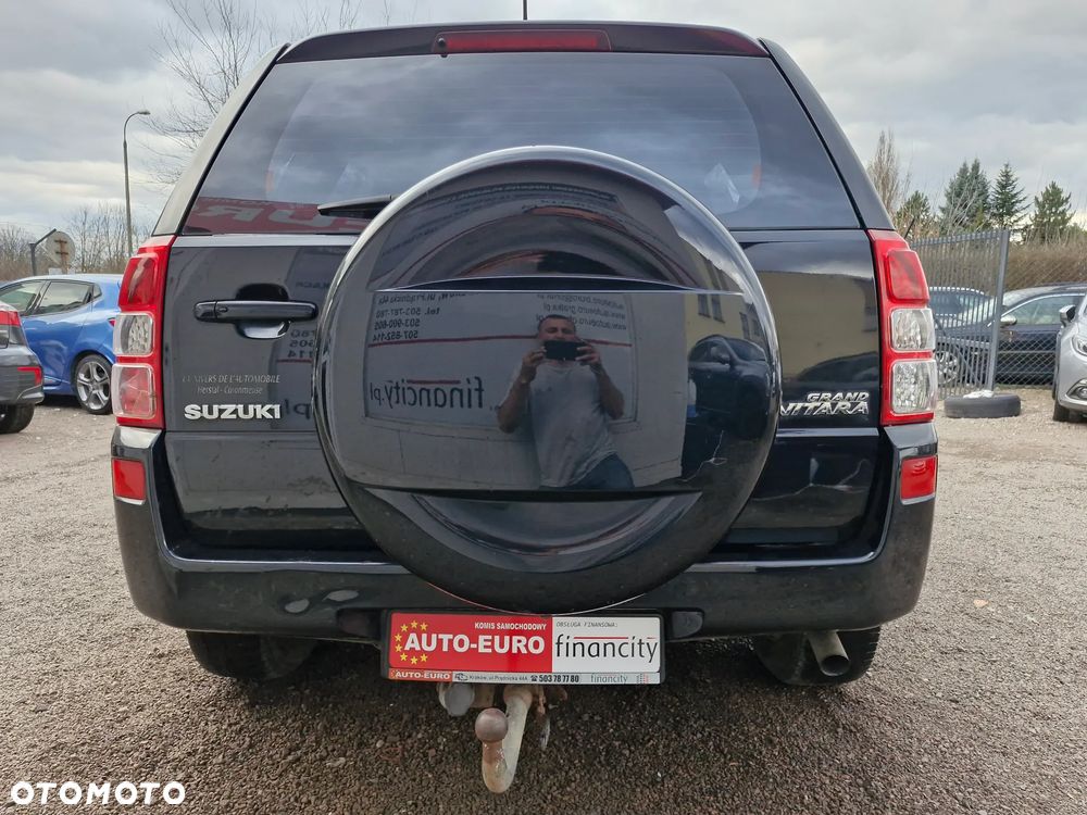 Suzuki Grand Vitara 1.9 DDiS Premium - 4