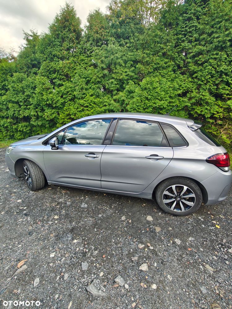 Citroën C4 1.2 PureTech MoreLife - 2