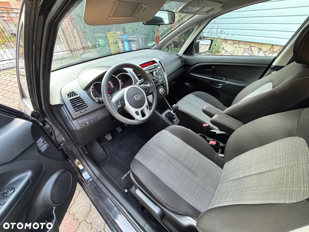 Kia Venga 1.4 CRDi 90 Attract - 6