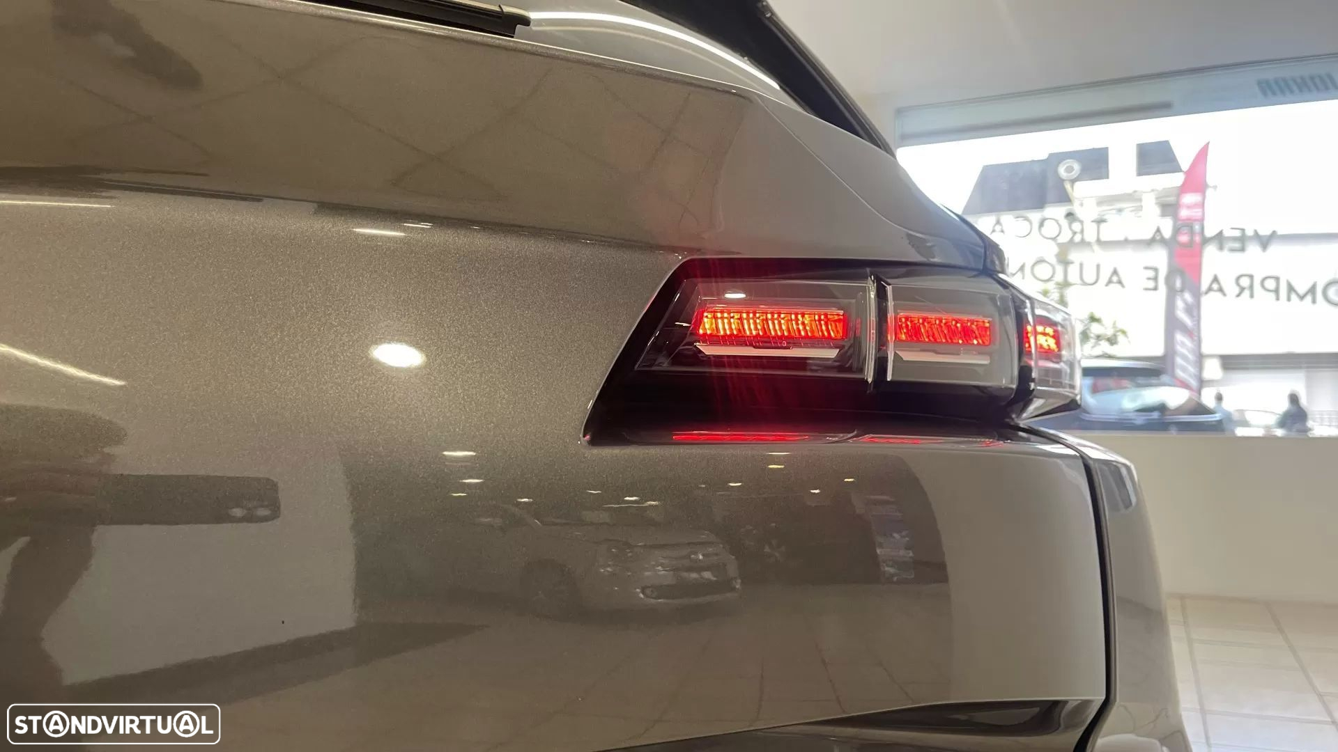 Peugeot 308 SW 1.5 BlueHDi Allure EAT8 - 4