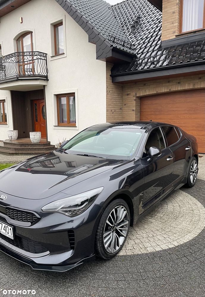 Kia Stinger 2.0 T-GDI GT Line - 4