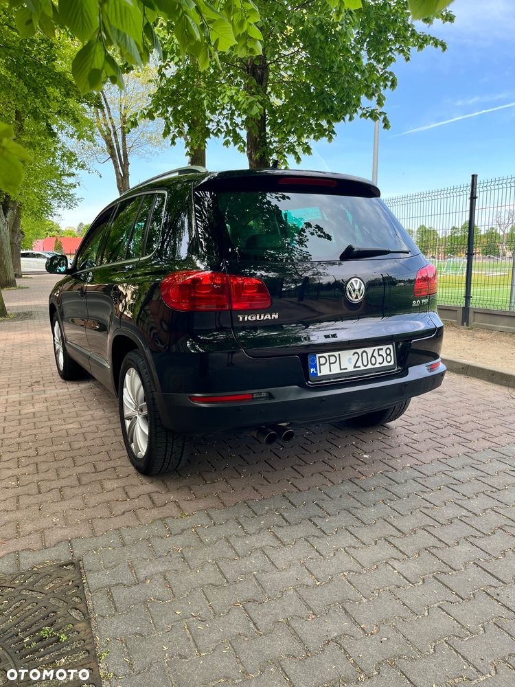 Volkswagen Tiguan - 4
