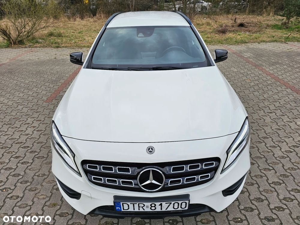 Mercedes-Benz GLA 200 7G-DCT AMG Line - 4