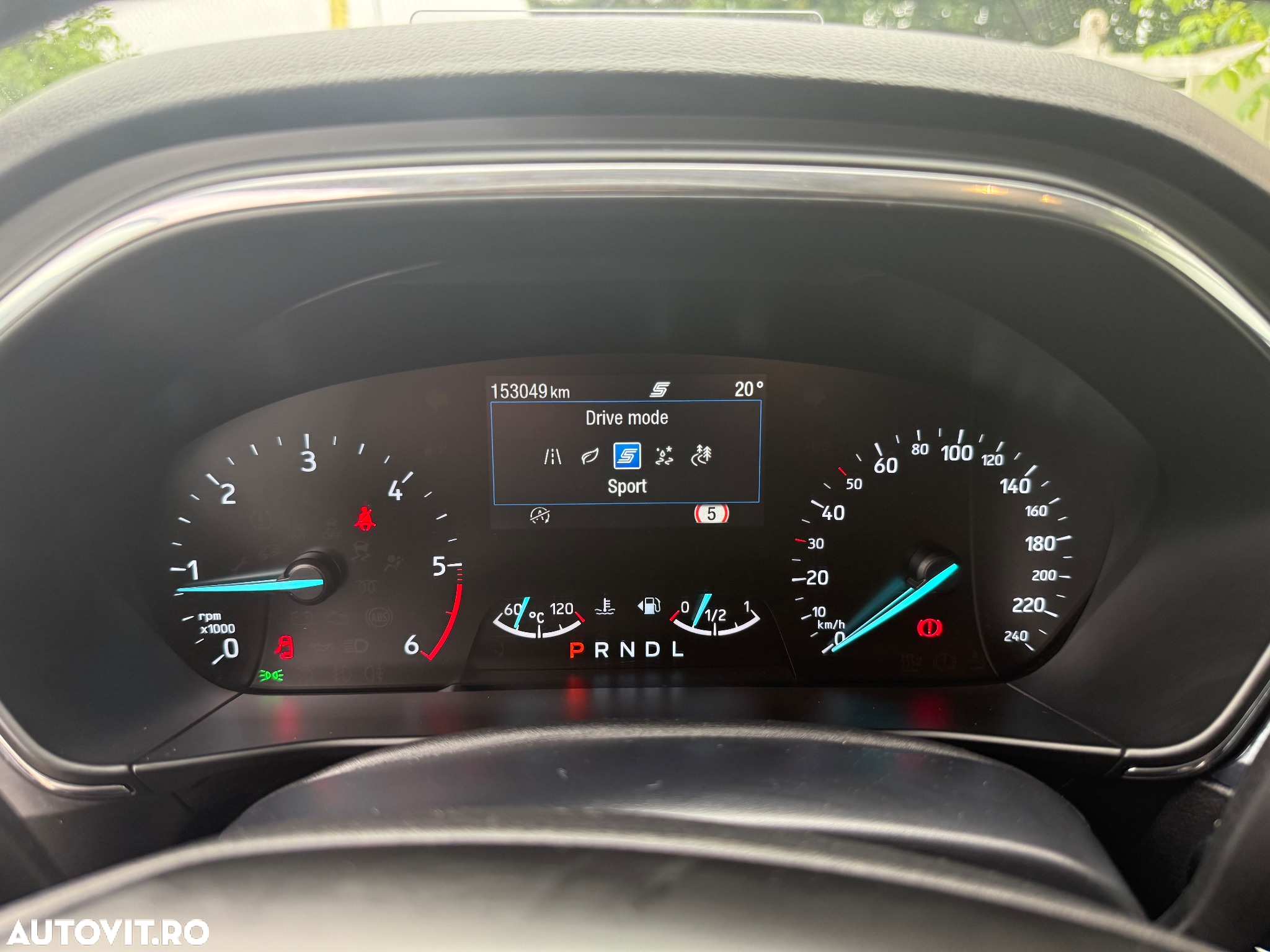 Ford Focus 2.0 EcoBlue Active - 37