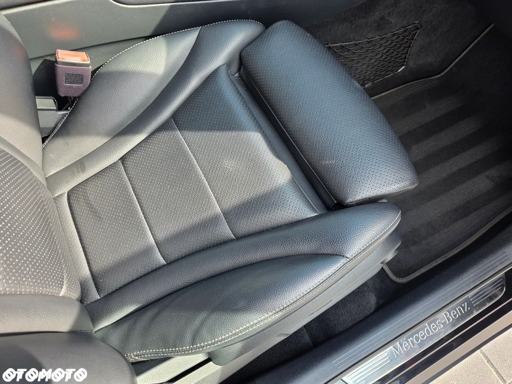 Mercedes-Benz GLC 200 4Matic 9G-TRONIC AMG Line - 26