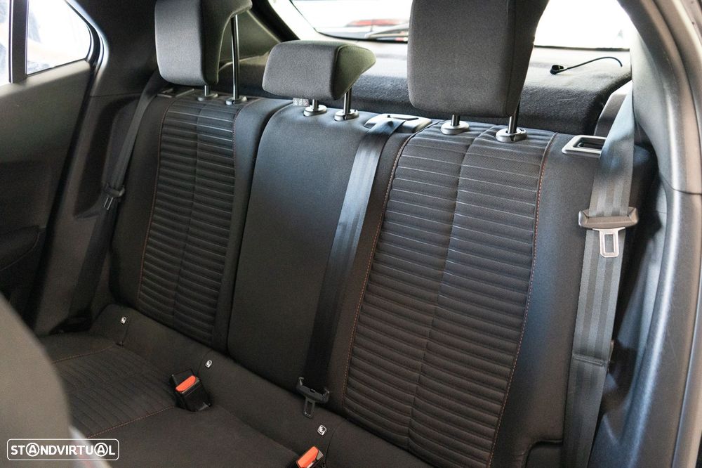 Peugeot 2008 PureTech 100 Active - 9