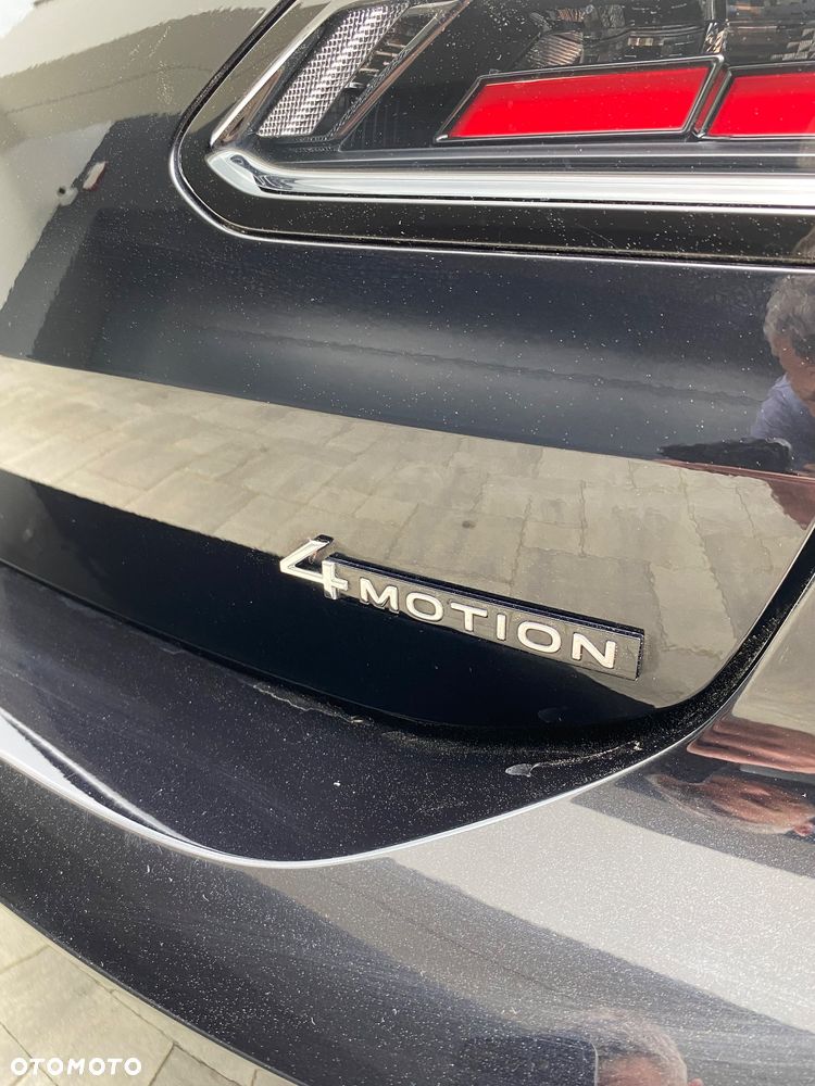 Volkswagen Arteon 2.0 TDI SCR 4Motion DSG R-Line - 28