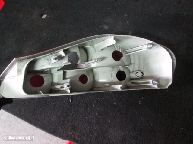 Farol Tras 393485 PORSCHE BOXSTER 1997 2P ESQ SWF - 2